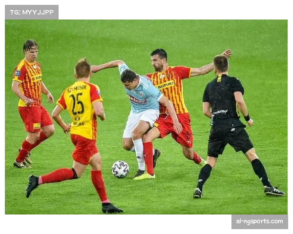 勒沃库森高位压迫体系显效 对阵海登海姆一役攻防转换节奏掌控成关键