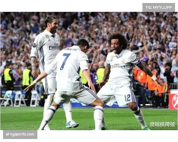 皇马进攻宽度利用，边后卫前插不足导致进攻空间狭窄